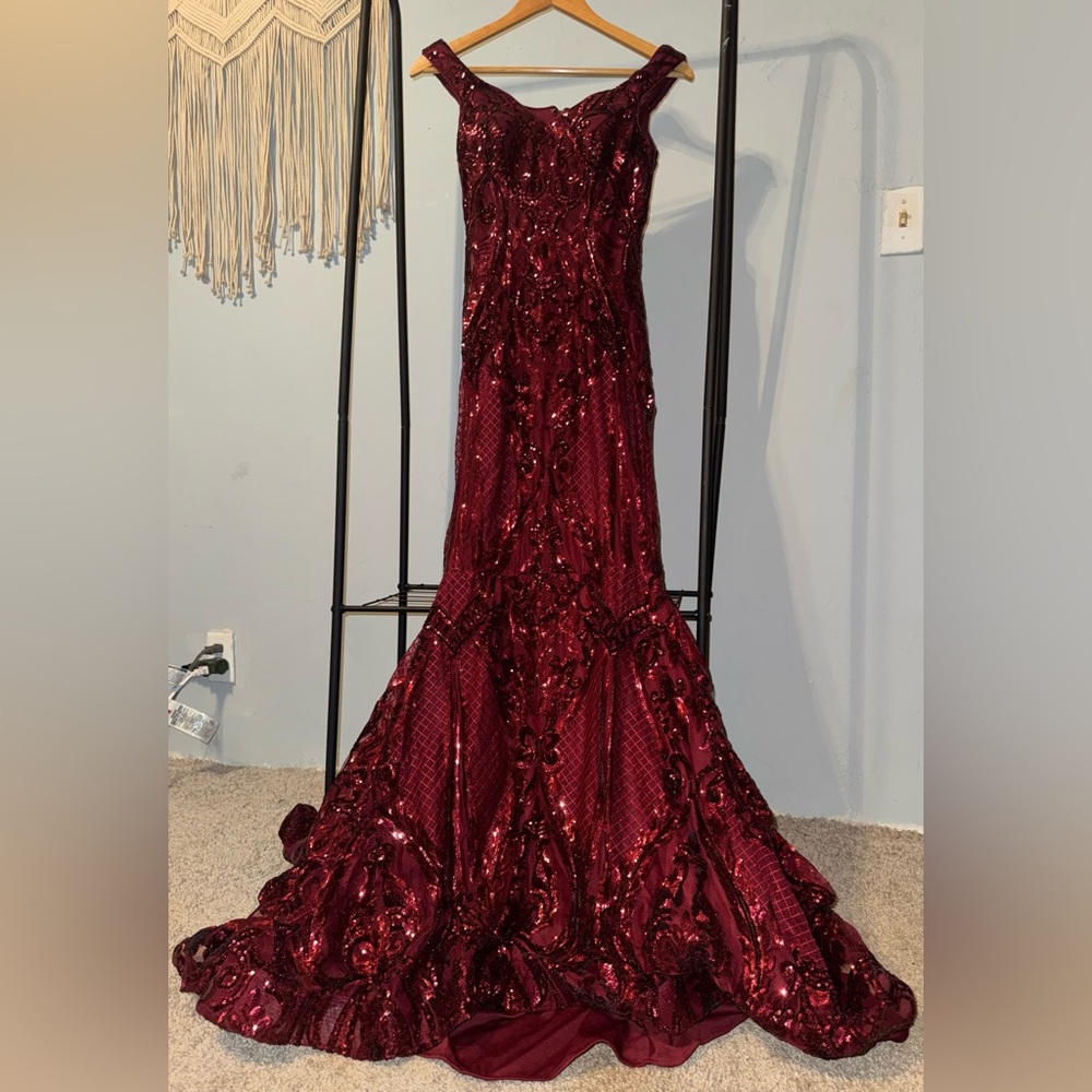Ava Presley Elegant Burgundy Sequin Mermaid Gown